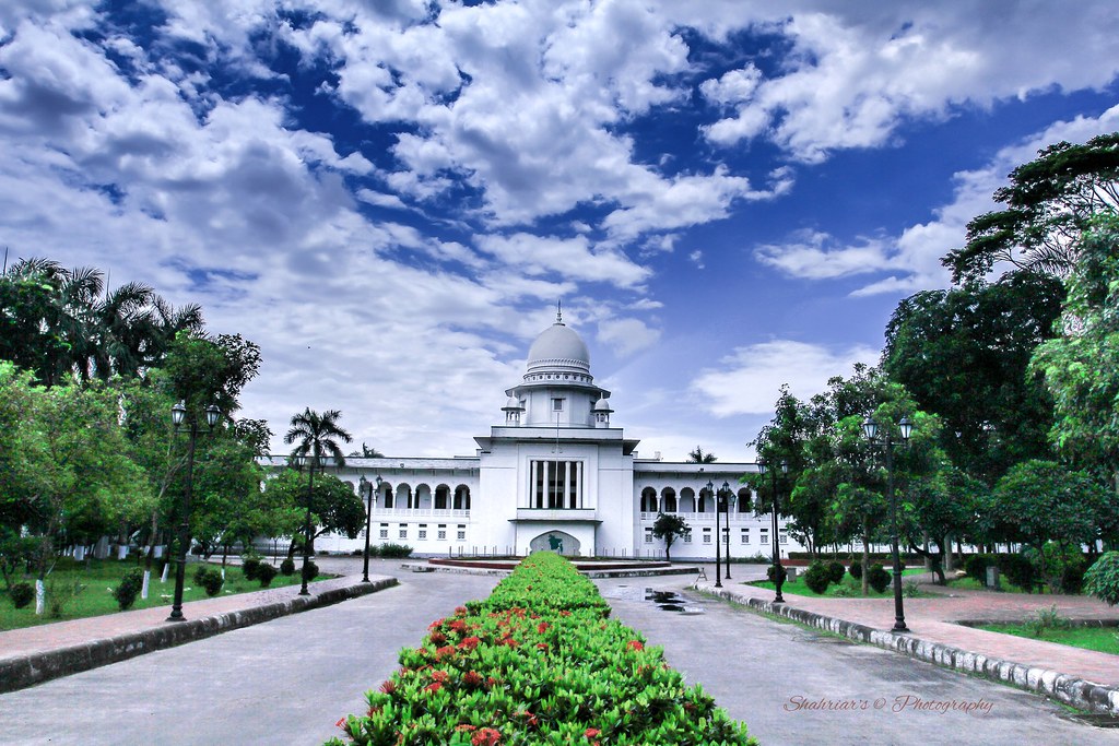 ব্যবসার চুক্তিপত্র করার আগে আইনজীবীর পরামর্শ কেন প্রয়োজন